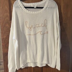 Vintage Havana White Sweater with Beach Script